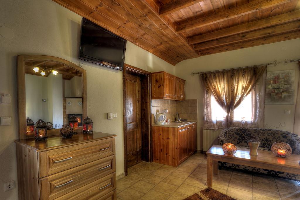 Toula Rooms Ángistron Стая снимка